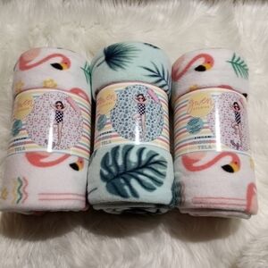 Gwen Studios polyester microfleece fabric